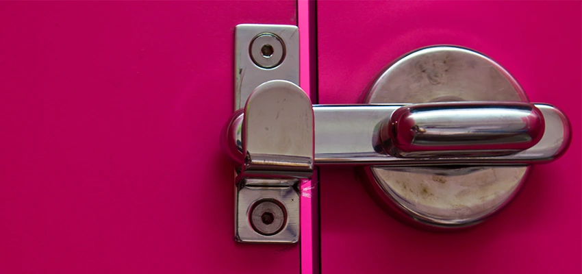 Childproof Gate Lock in Temecula, California